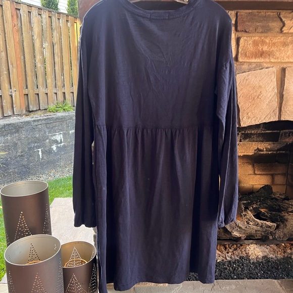 Navy Long Sleeve V-Neck Dress Medium - Picture 2 of 7